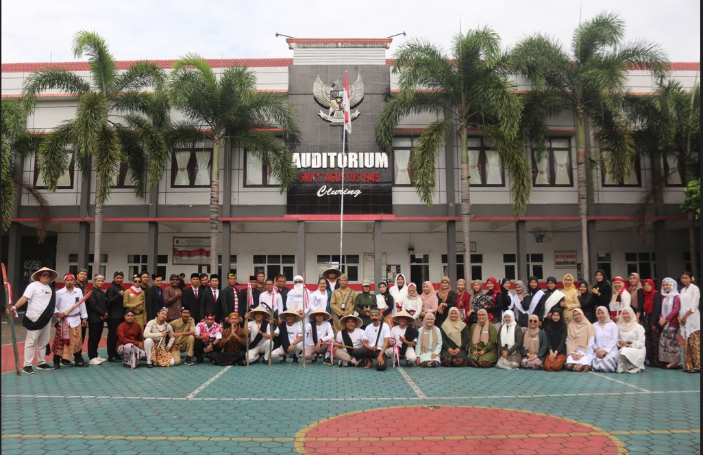 HARI PAHLAWAN